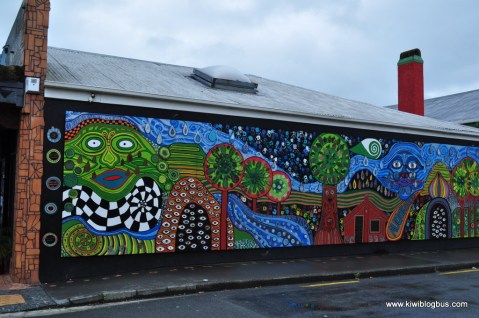 Kawakawa COPYRIGHT KIWI BLOG BUS